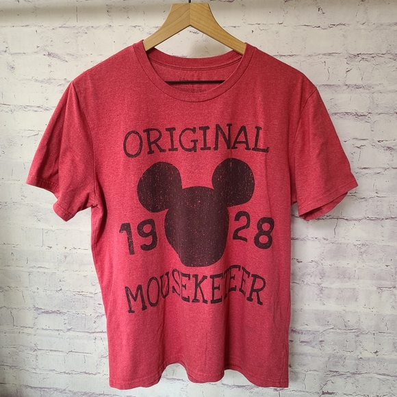 Disney Store Red Original Mouseketeer Graphic Tee Large 23x27 - Picture 2 of 6